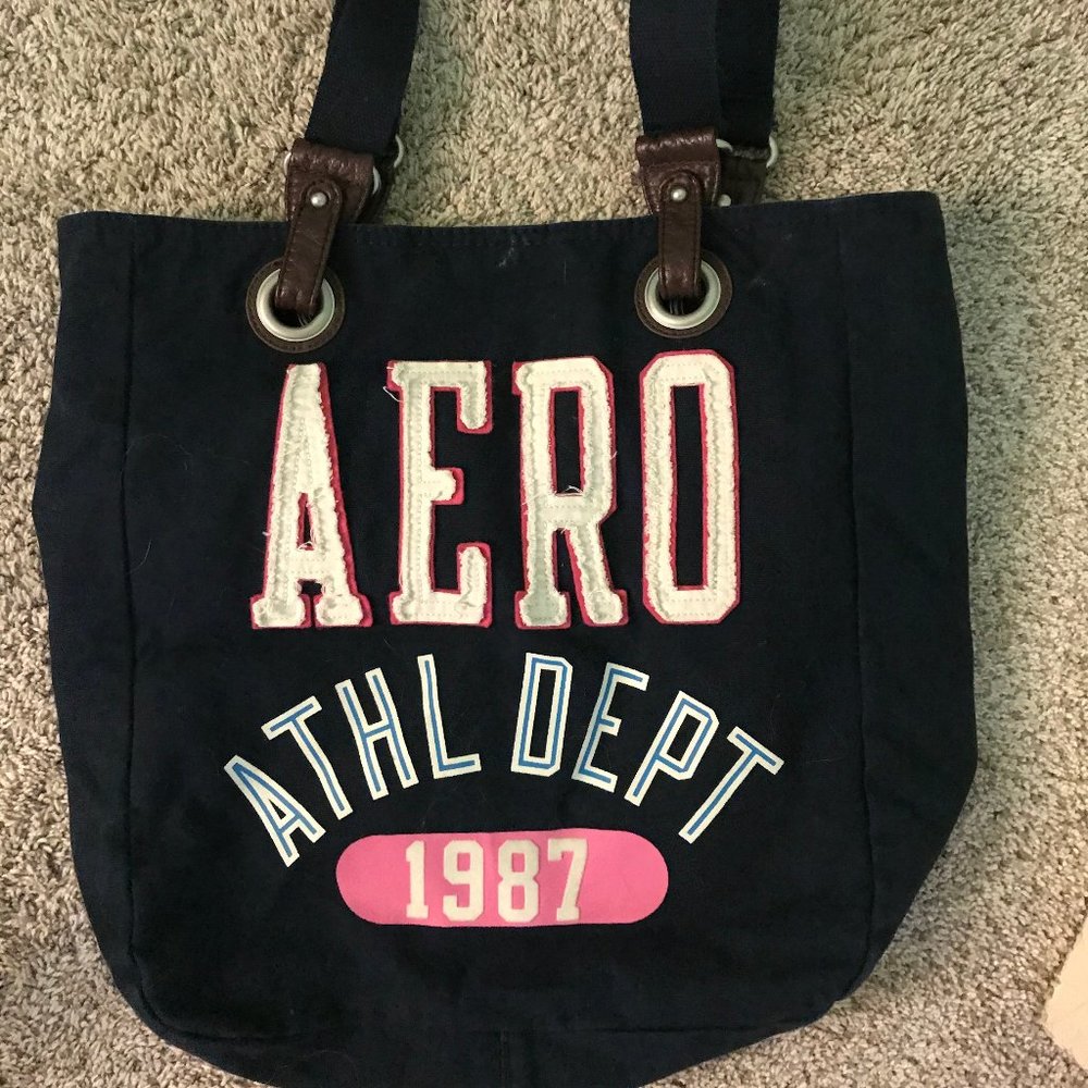 Aeropostale atheletic 1987 bag